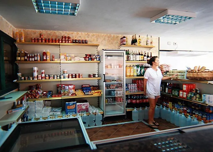 Апарт-готель Paradise Court 2*