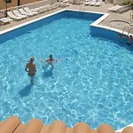 Paradise Court Apartmanhotel Costa Adeje (Tenerife)