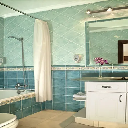 公寓式酒店 Paradise Court 2*