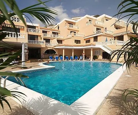 Aparthotel Paradise Court